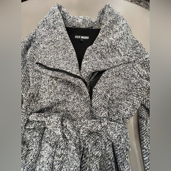 Steve Madden Women's Textured Heather Gray Trench Coat - Picture 2 of 3